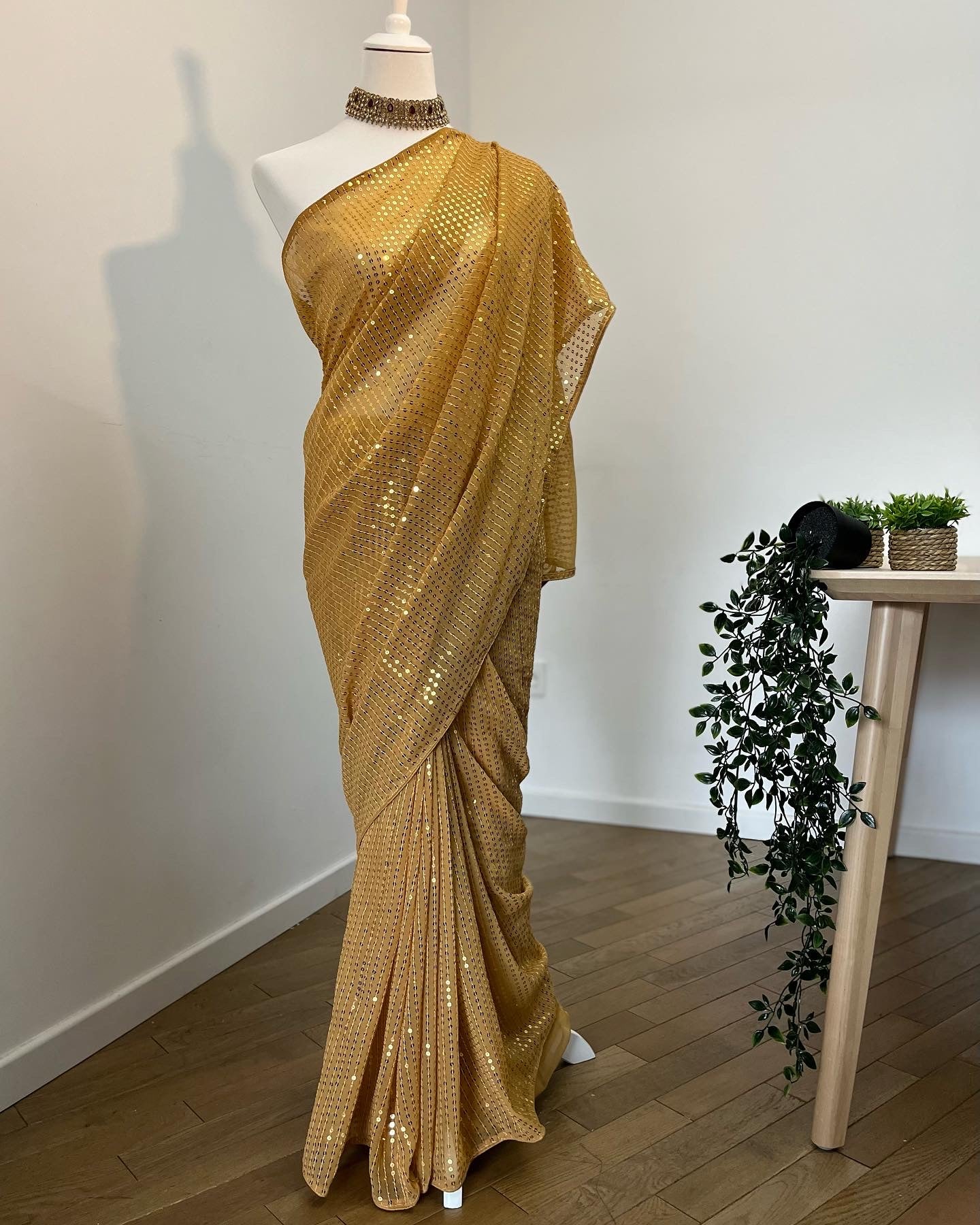 Saree Tanjida
