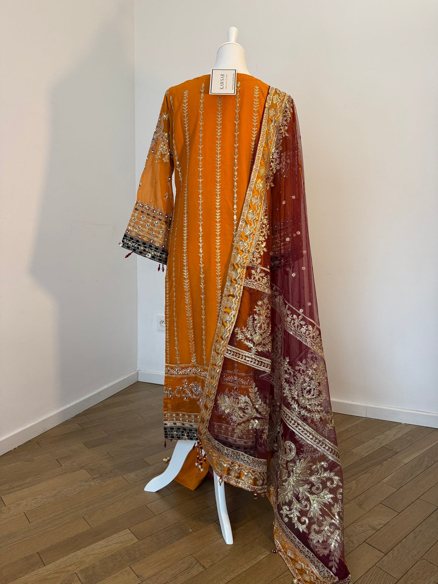 Salwar Kameez Lena