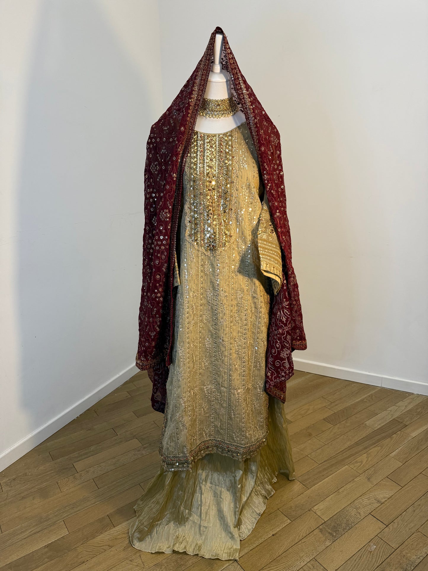 Salwar Kameez Hania